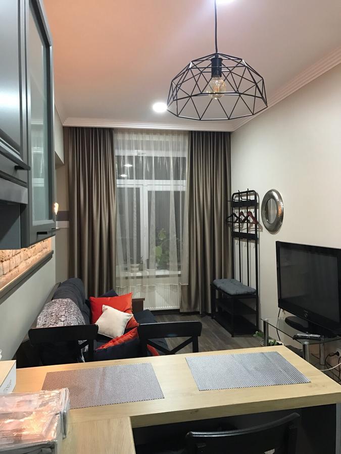 Apartment リヴィウ エクステリア 写真