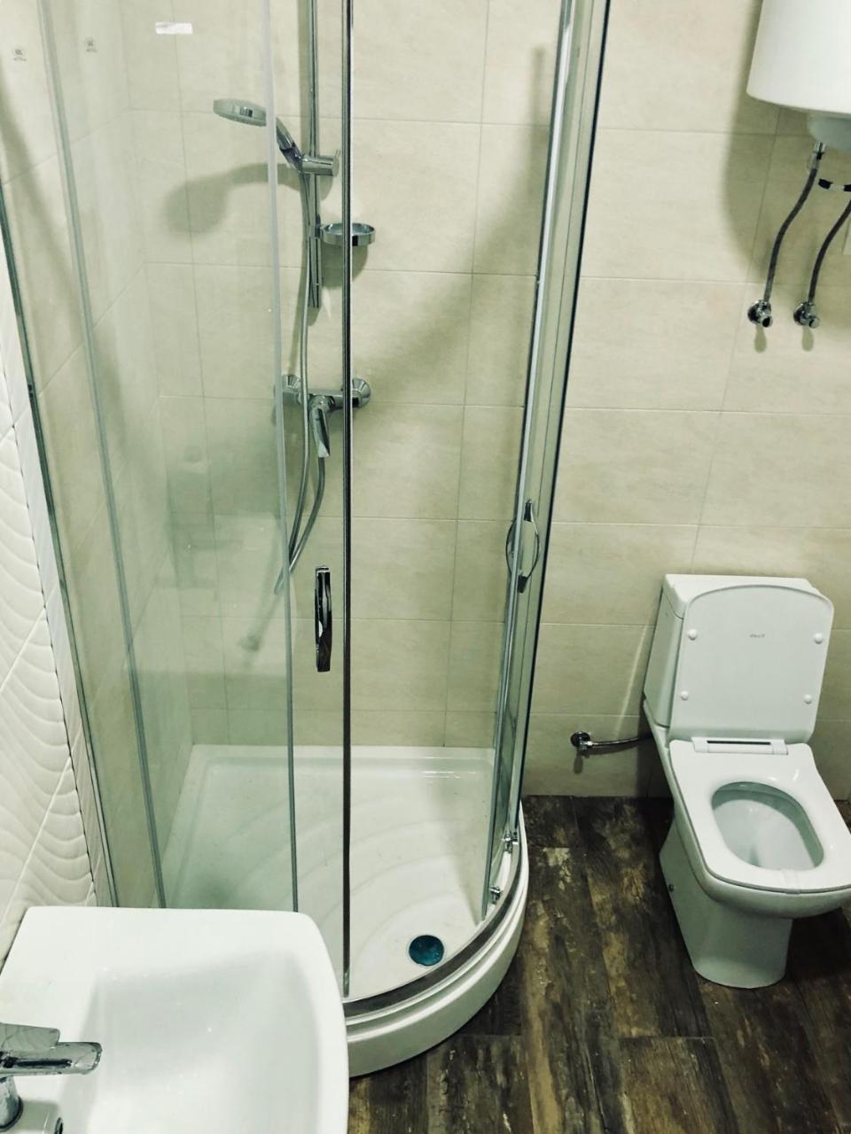 Apartment リヴィウ エクステリア 写真