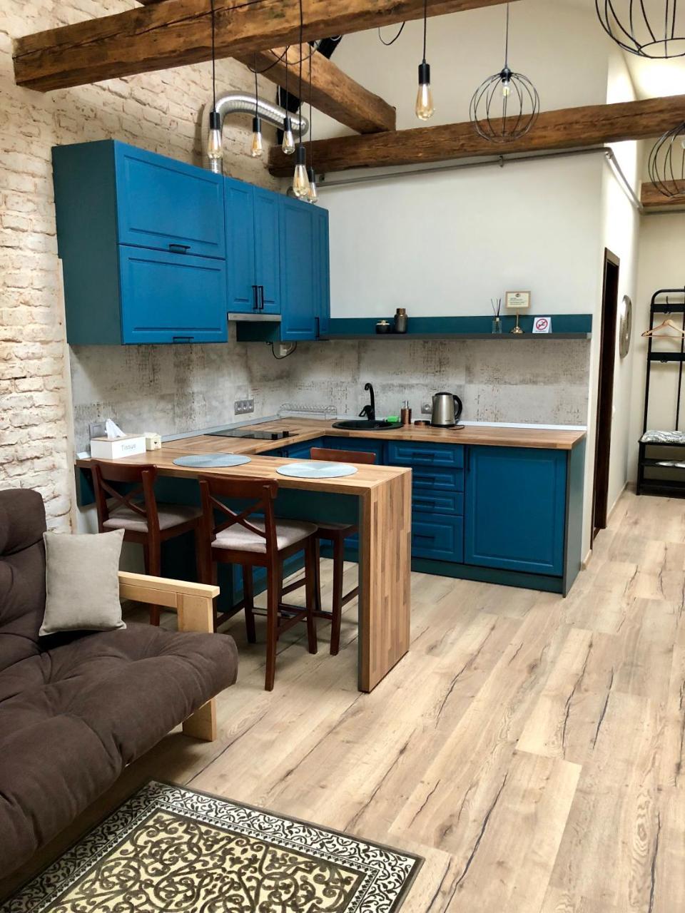 Apartment リヴィウ エクステリア 写真